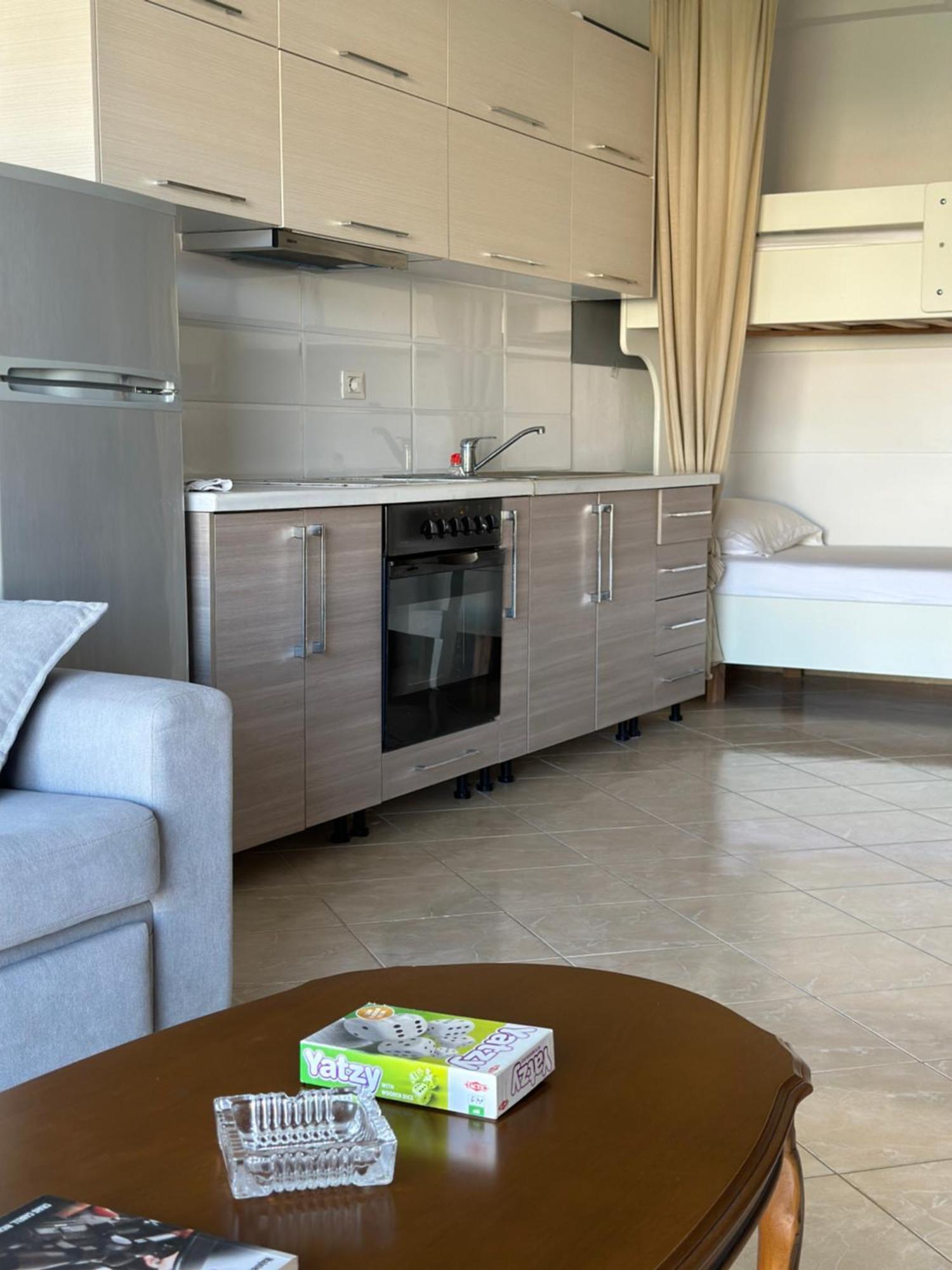 Sail Ocean View Apartments Саранда Екстер'єр фото